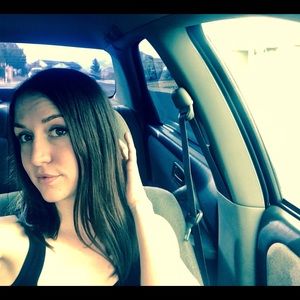 Meet your Posher, Ali